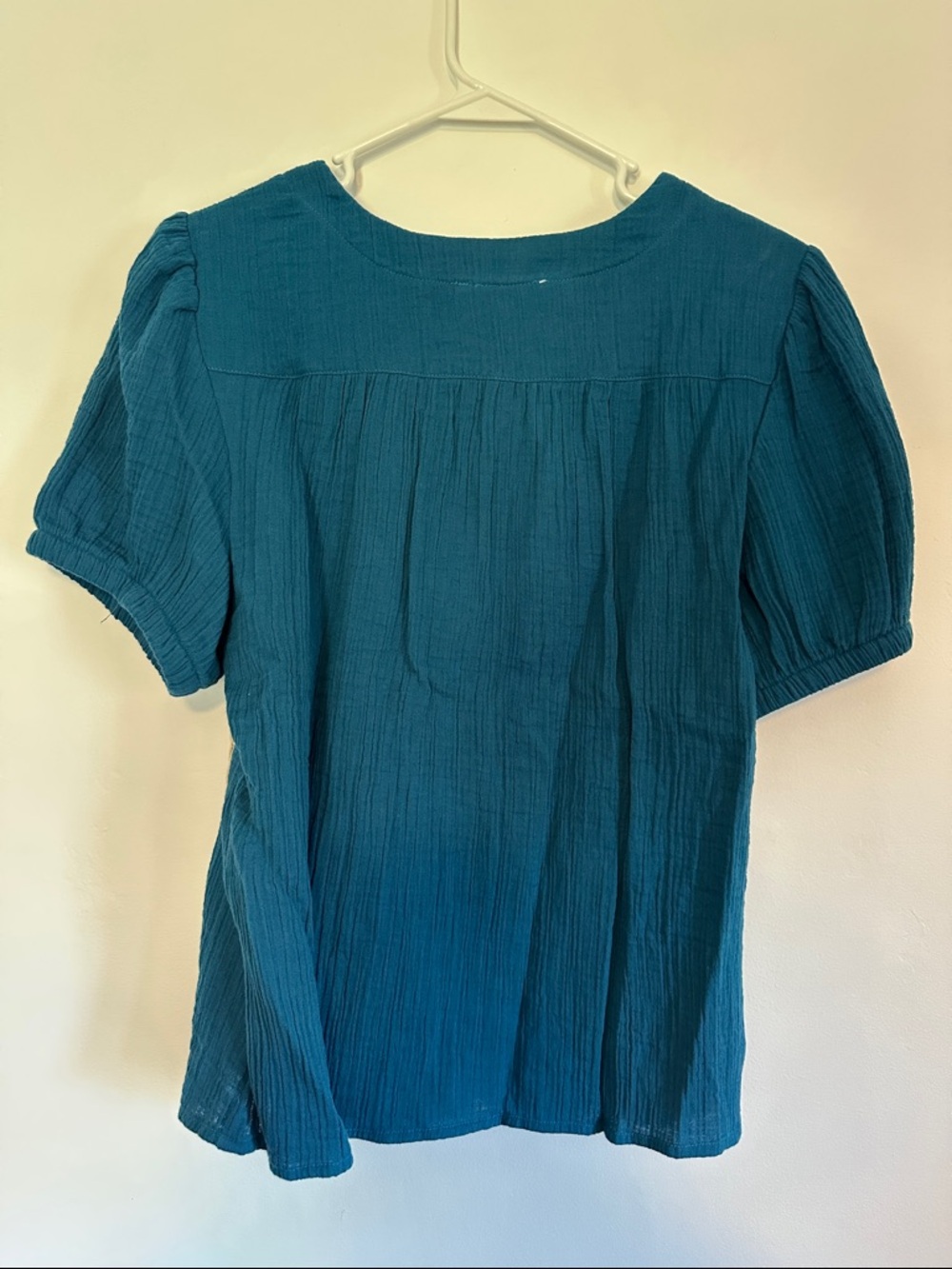 Carve Designs Teal Button-Front V-Neck Puff Sleeve Blouse - Picture 5 of 5
